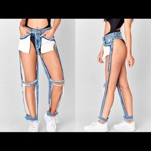 FESTIVAL EDITTT CARMAR EXTREME CUTOUT JEANS
